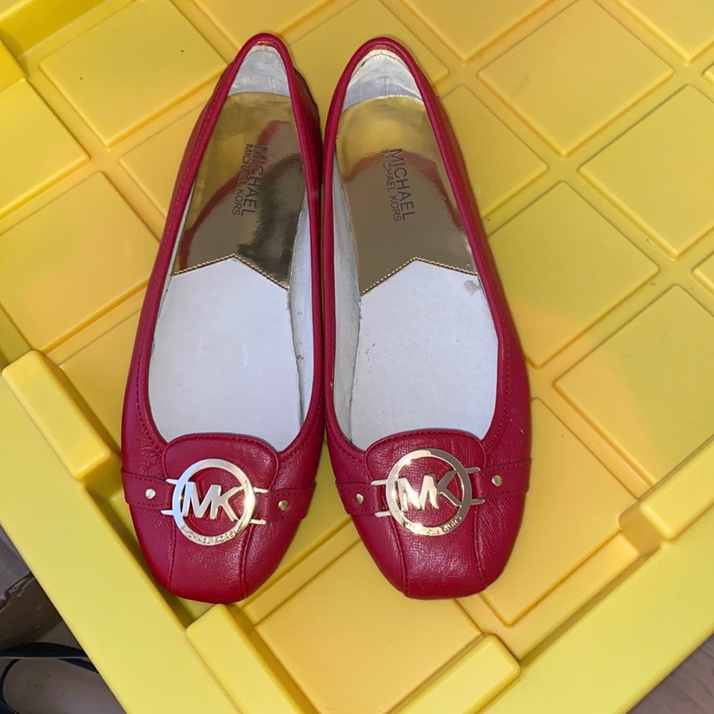 Red flats